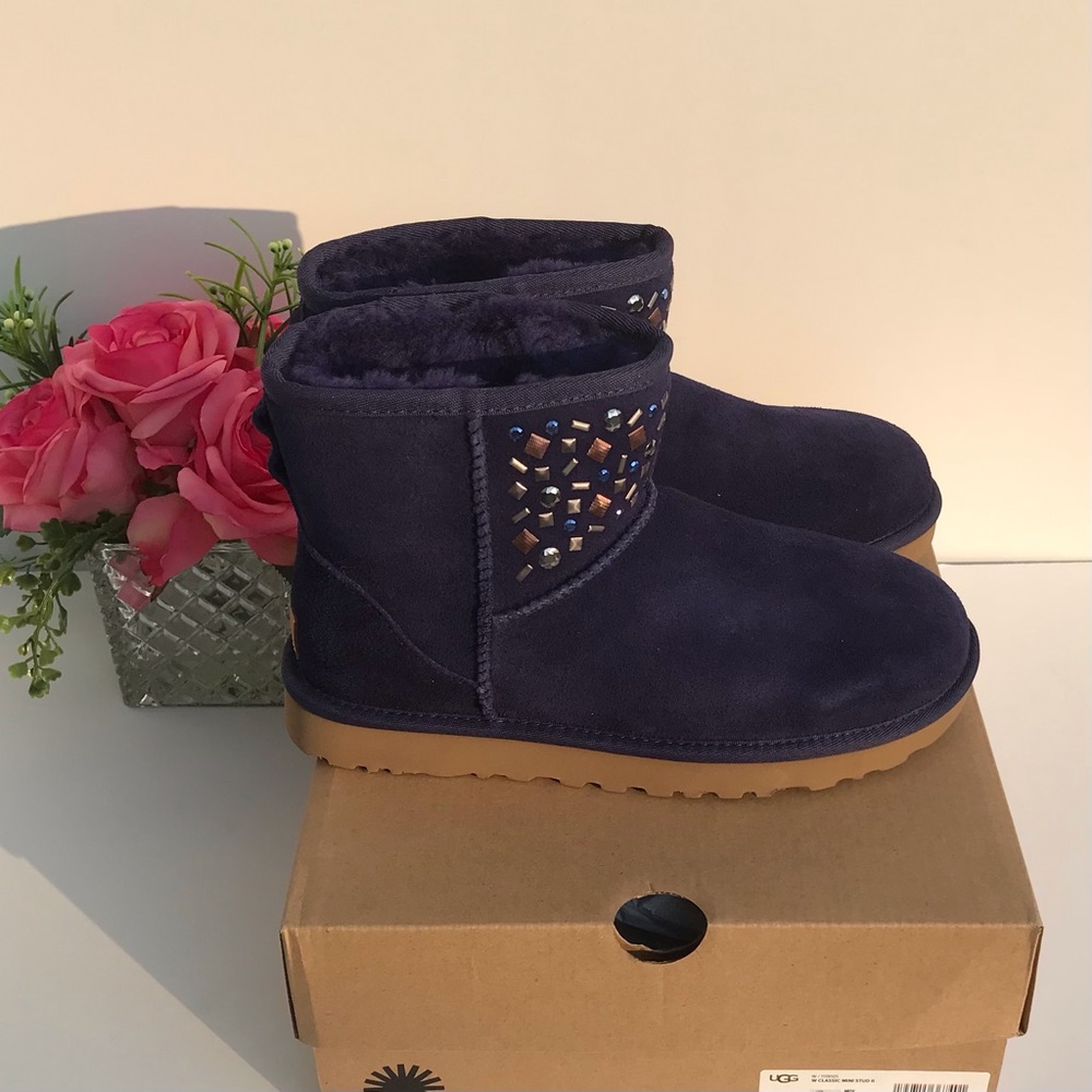 UGG Classic Mini Stud II Boots - Picture 2 of 8